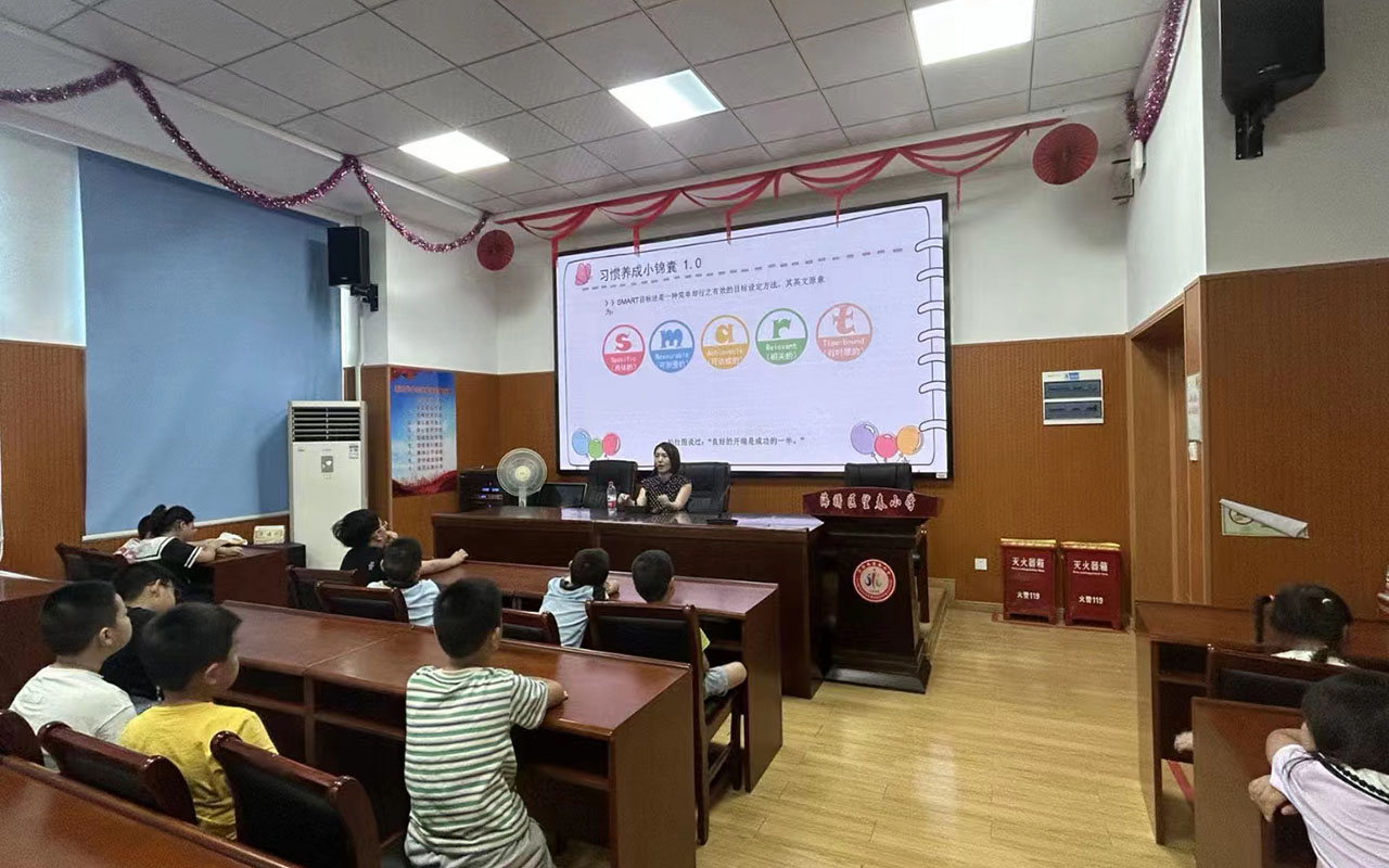 额尔古纳望春小学